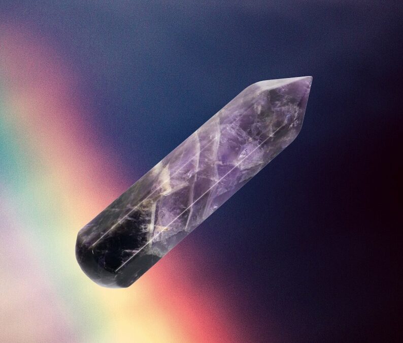 Amethyst crystal to align with the third eye chakra and bring your manifestations into reality at the full moon in Aquarius