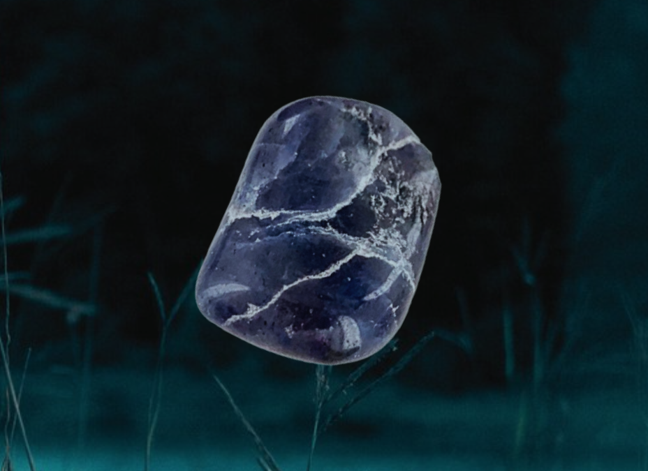 Iolite crystal to break through the chains of dependency at the Aquarius full moon, 19th August, 2024